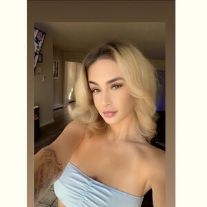 Meet your Posher, Samantha